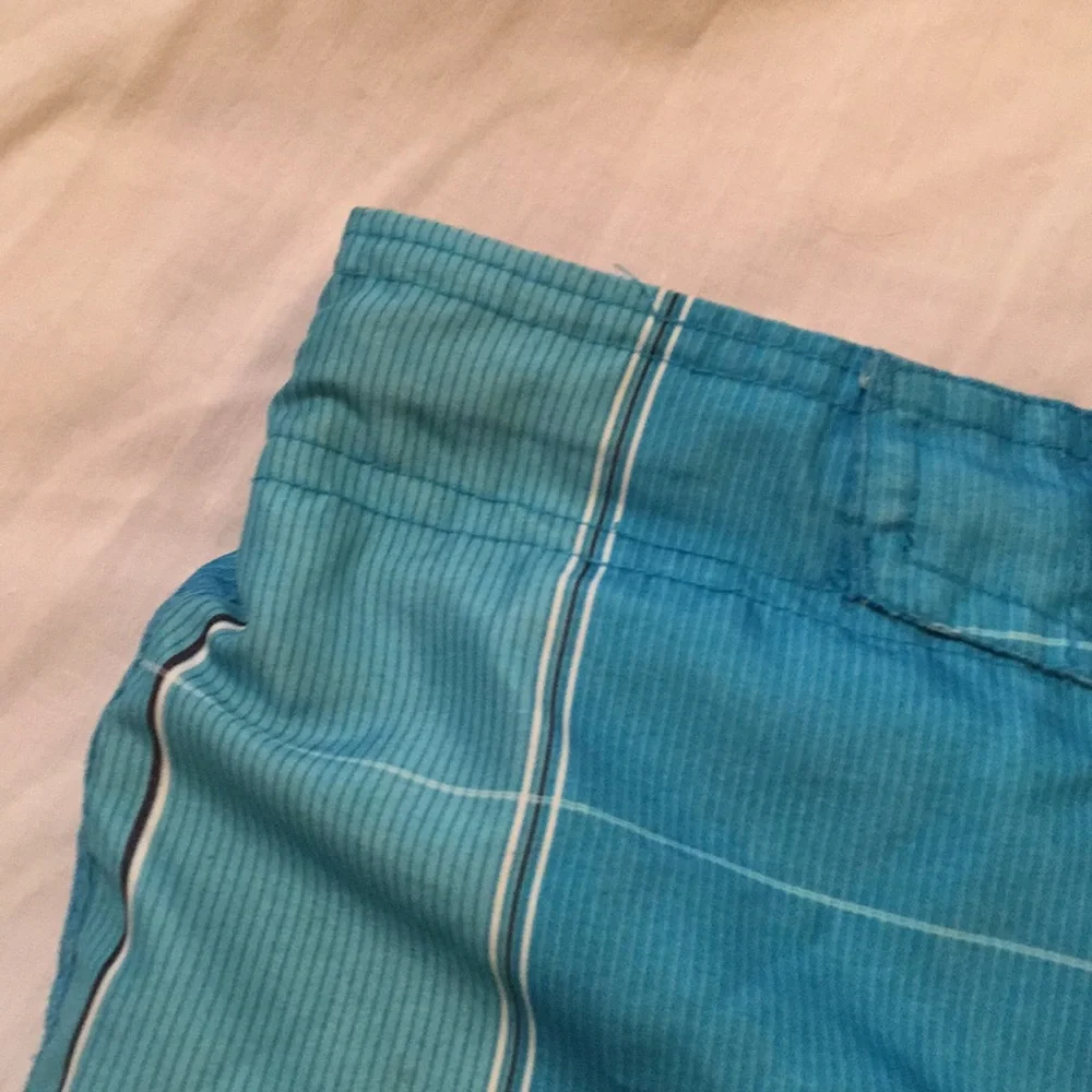Laguna Boys Plaid Swim Trunks Size M (10-12)